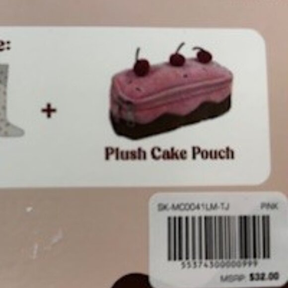 Moon Cake plush pouch with 6 pair of quarter socks NWT - Picture 9 of 10